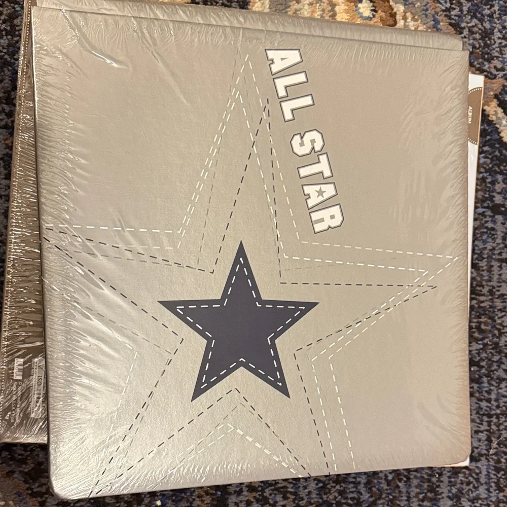 Creative Memories Gray Album with Blue Star - Picture 2 of 9